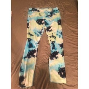 Tie dye leggings NWOT